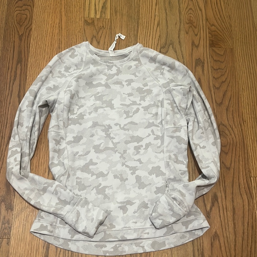 Fleece lined winter Lululemon long sleeve shirt